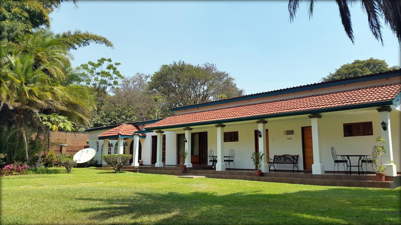 Tranquilo Resorts Lilongwe Exterior photo